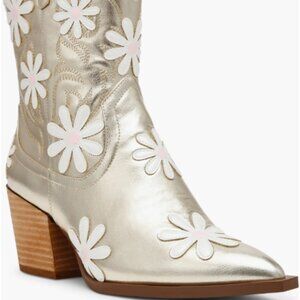 NWT Betsey Johnson Teddy Gold Boots, 8.5